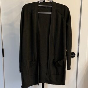 Cyrus Women's Black Open Front Cardigan